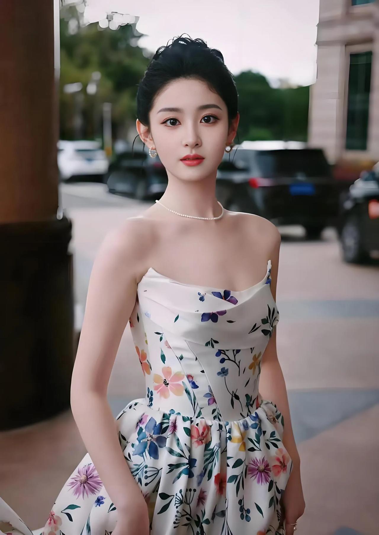 赵晴接棒白鹿，成为于正力捧花旦，大家觉得能成功吗？

最近圈里都在传，白鹿解约的