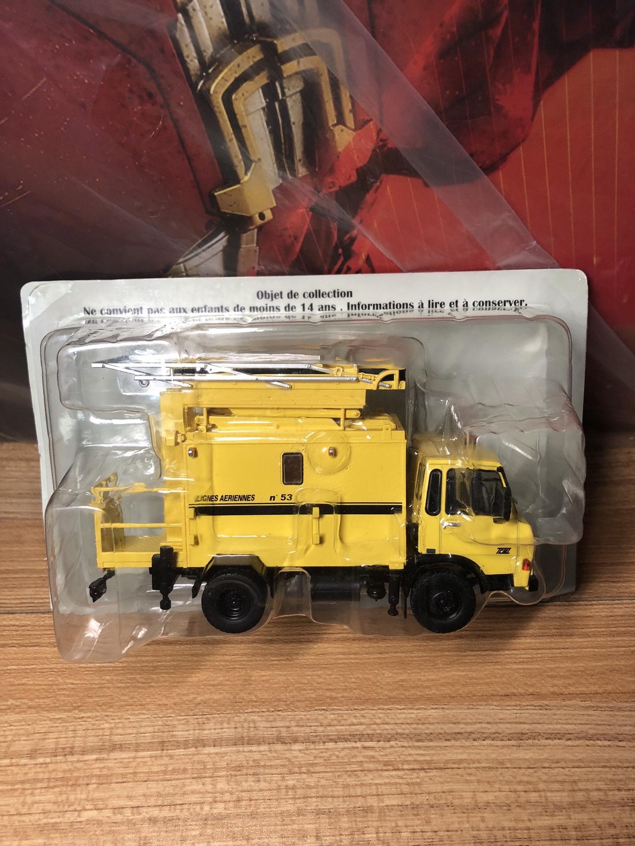 ixo 1:43 Berliet 620KB 法国贝埃利卡车 电车高架抢修车。模