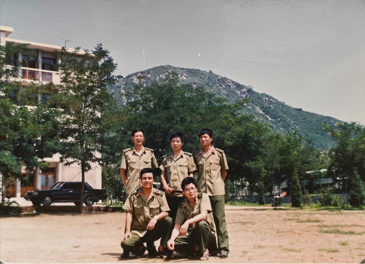 【悼念湖南王正清、湖北高丙权两位同窗战友！】王正清同志，1963年8月出生，湖南