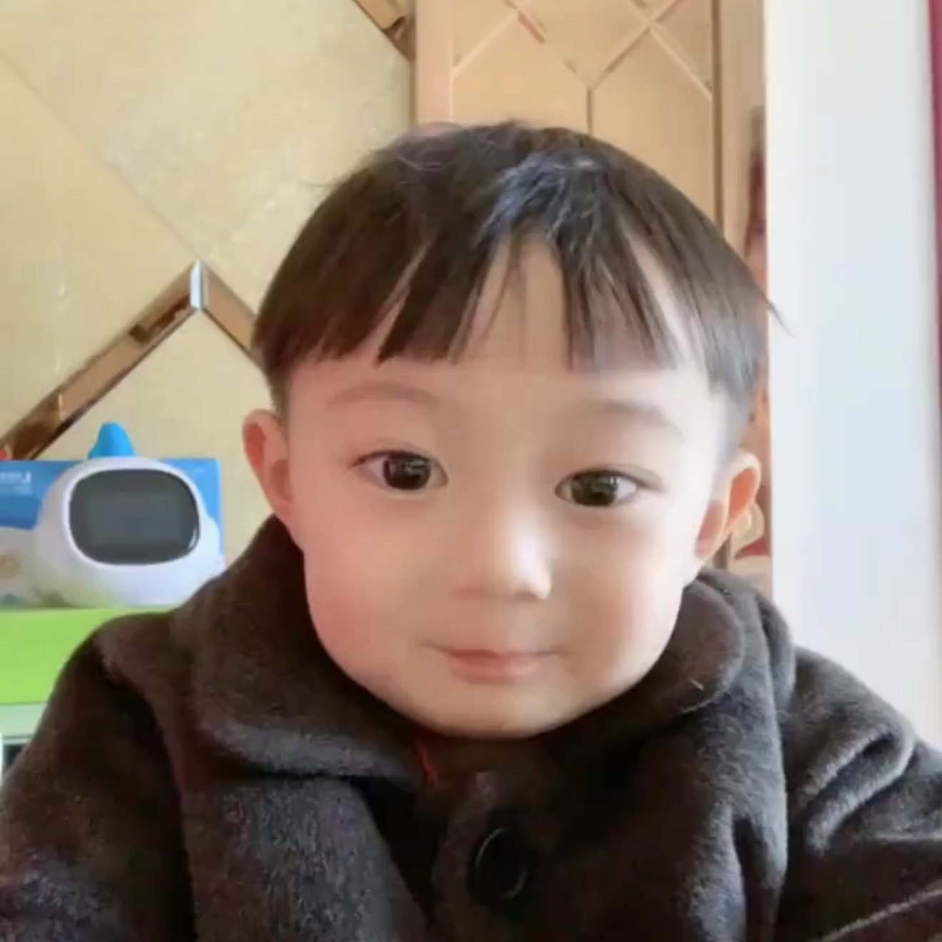 再熬两天我天就亮了 可是黑色星期三之后是黑色星期四