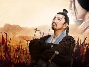 刘邦称帝后返回沛县，被街头老丈嘲笑，刘邦问：你晓得我是谁？老丈怼道：管你哪路官。