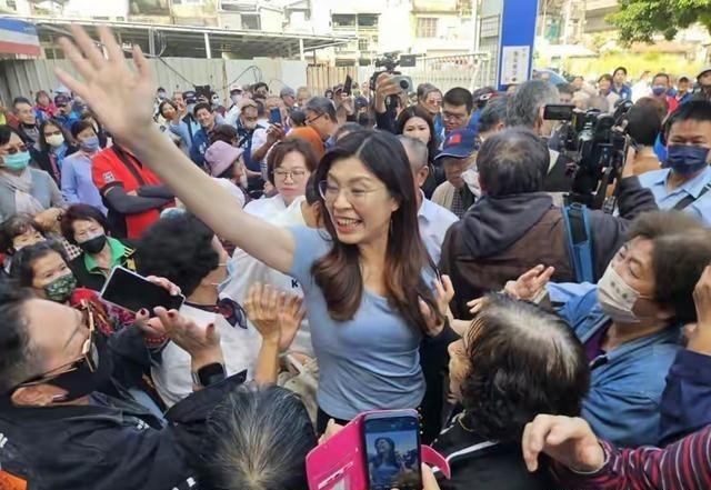 郑丽文可不是软柿子！民进党喊解散立法机构重选，国民党：奉陪到底 民进党又在进行政