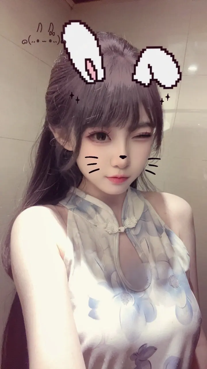 532 223123。