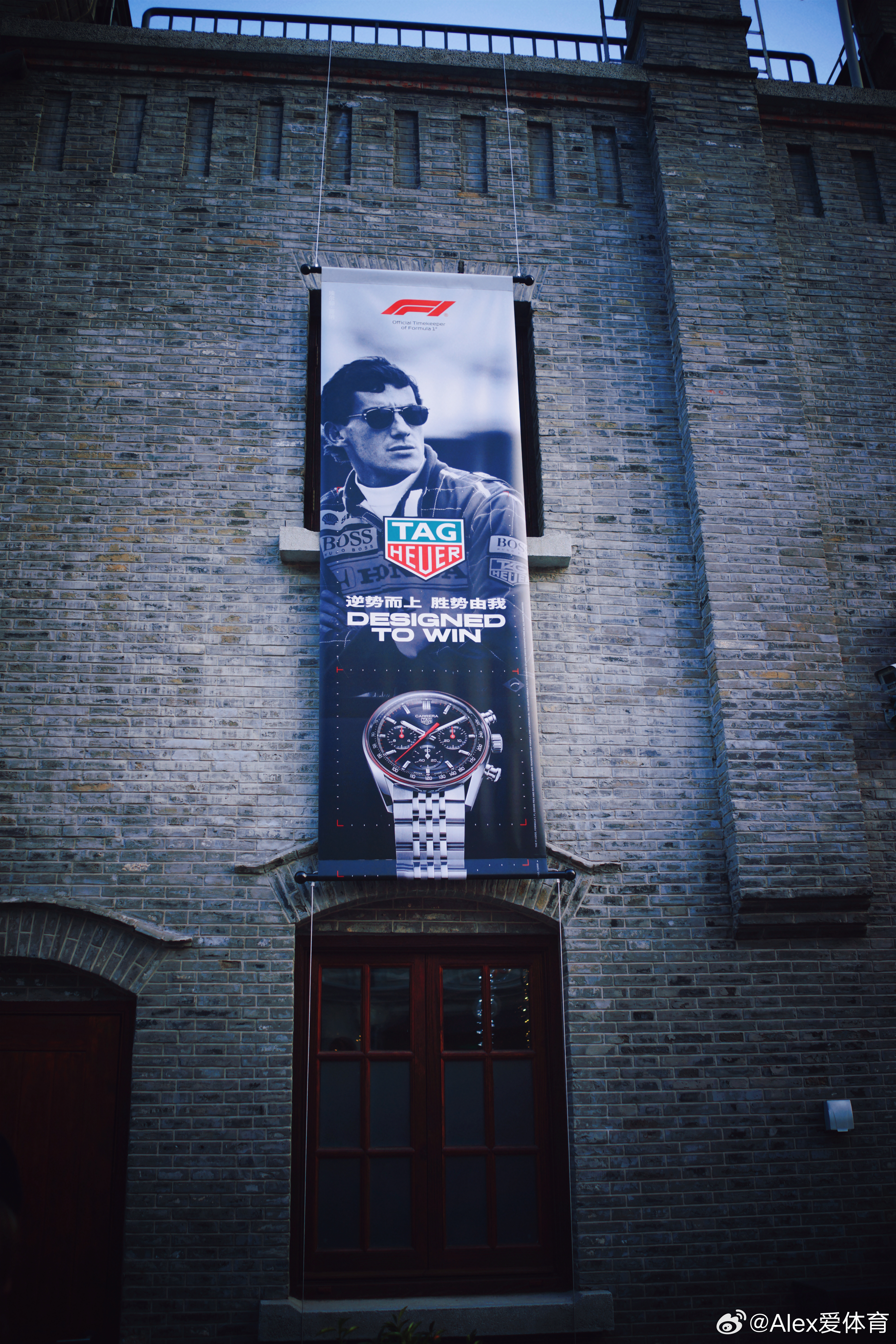 继续上海F1的热度尽管已经成为历史但是红牛这车还是好看就是对比西岸的凯迪拉克新款