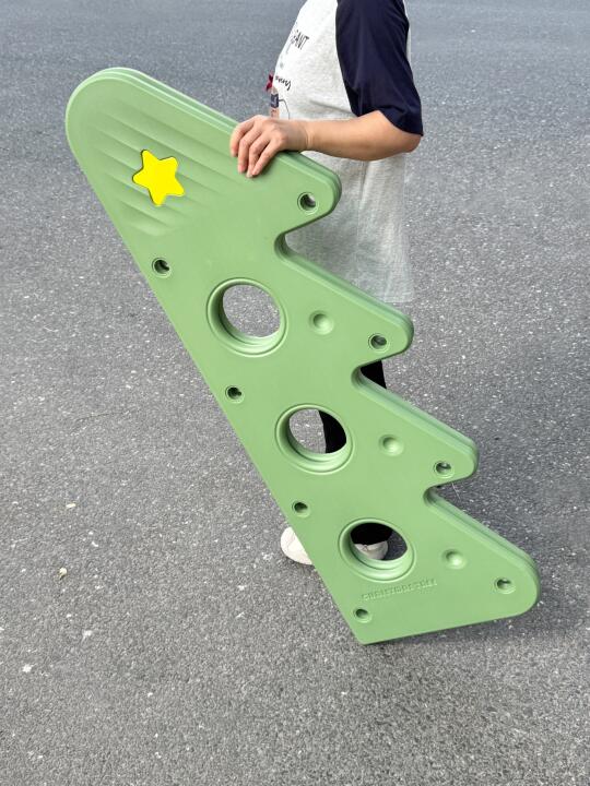 啊不是？装好三秒突然不想退了…🤣