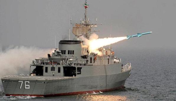 伊朗大炮一开，3艘强闯货轮遇袭，海峡变成禁区，美以是罪魁祸首
 
霍尔木兹海峡最