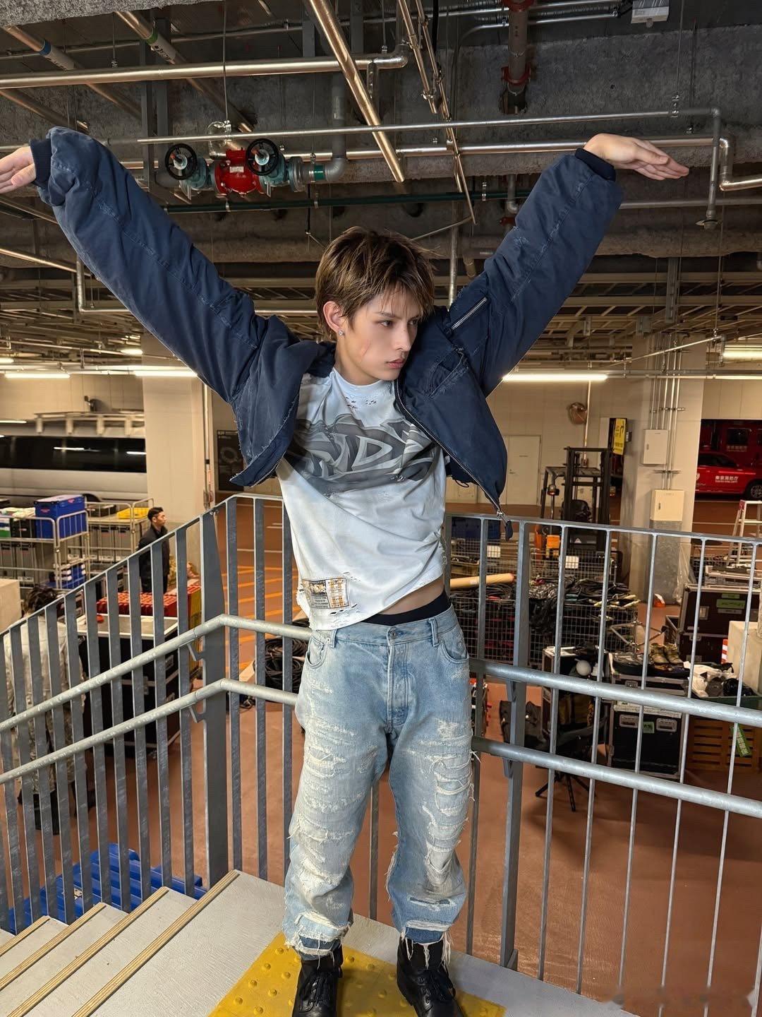 赵雨凡JAMES ❄️赵雨凡全能制作人 雨凡宝宝 冬至快乐呀❄️❄️ 