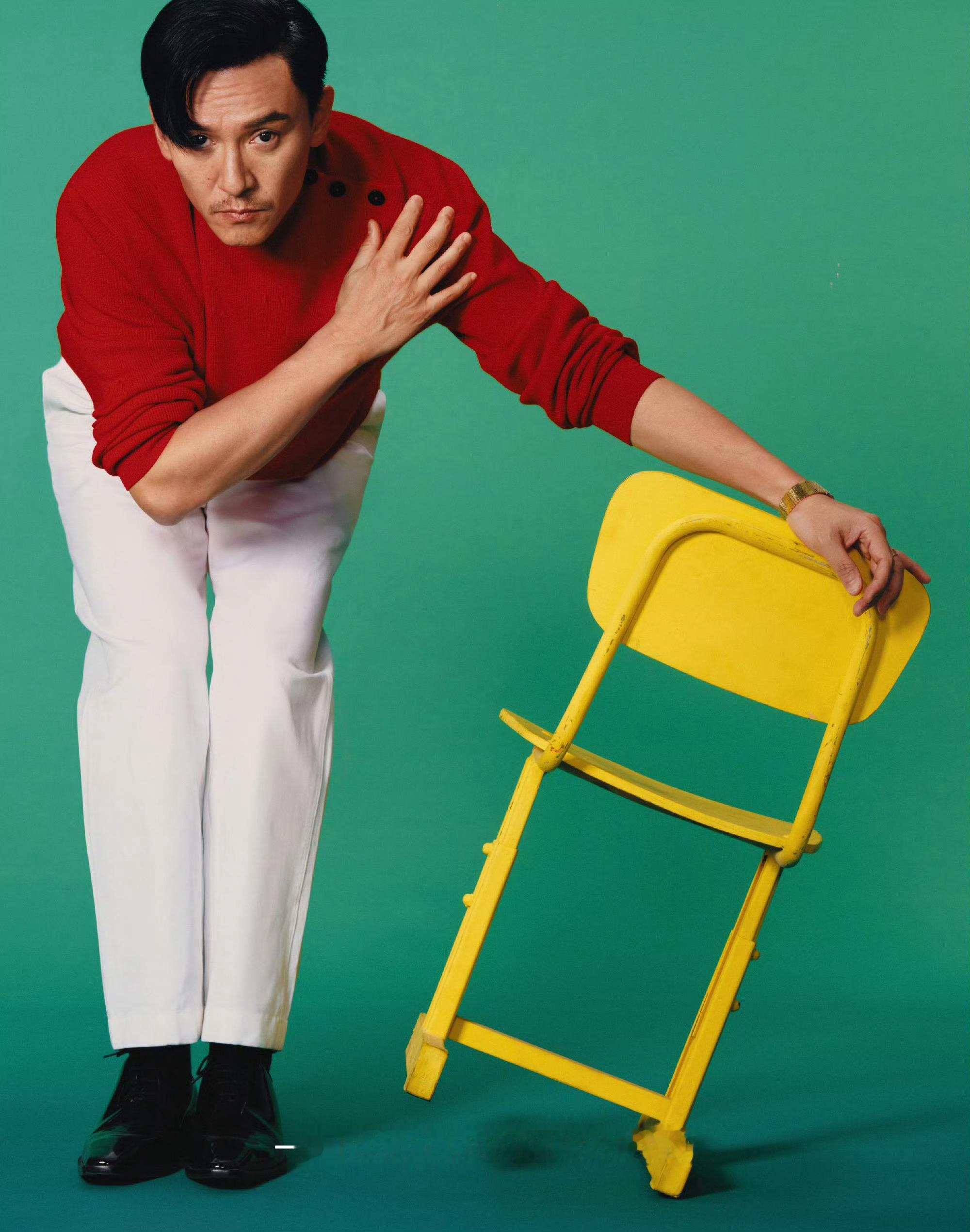 张震登上《Fantastic Man》六月刊FantasticMan张震封面充满