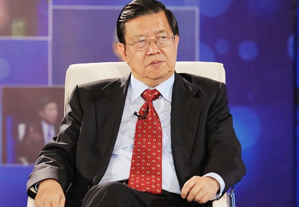 “我看过你们中国人的肉市场，恕我直言，你们的肉在美国只能做狗食！”1997年中国