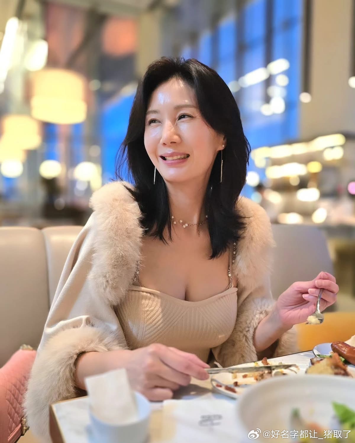 AI发展如火如荼，老粉丝都知道之前本博贡献过AI作图的工具，用下来都表示效果非常