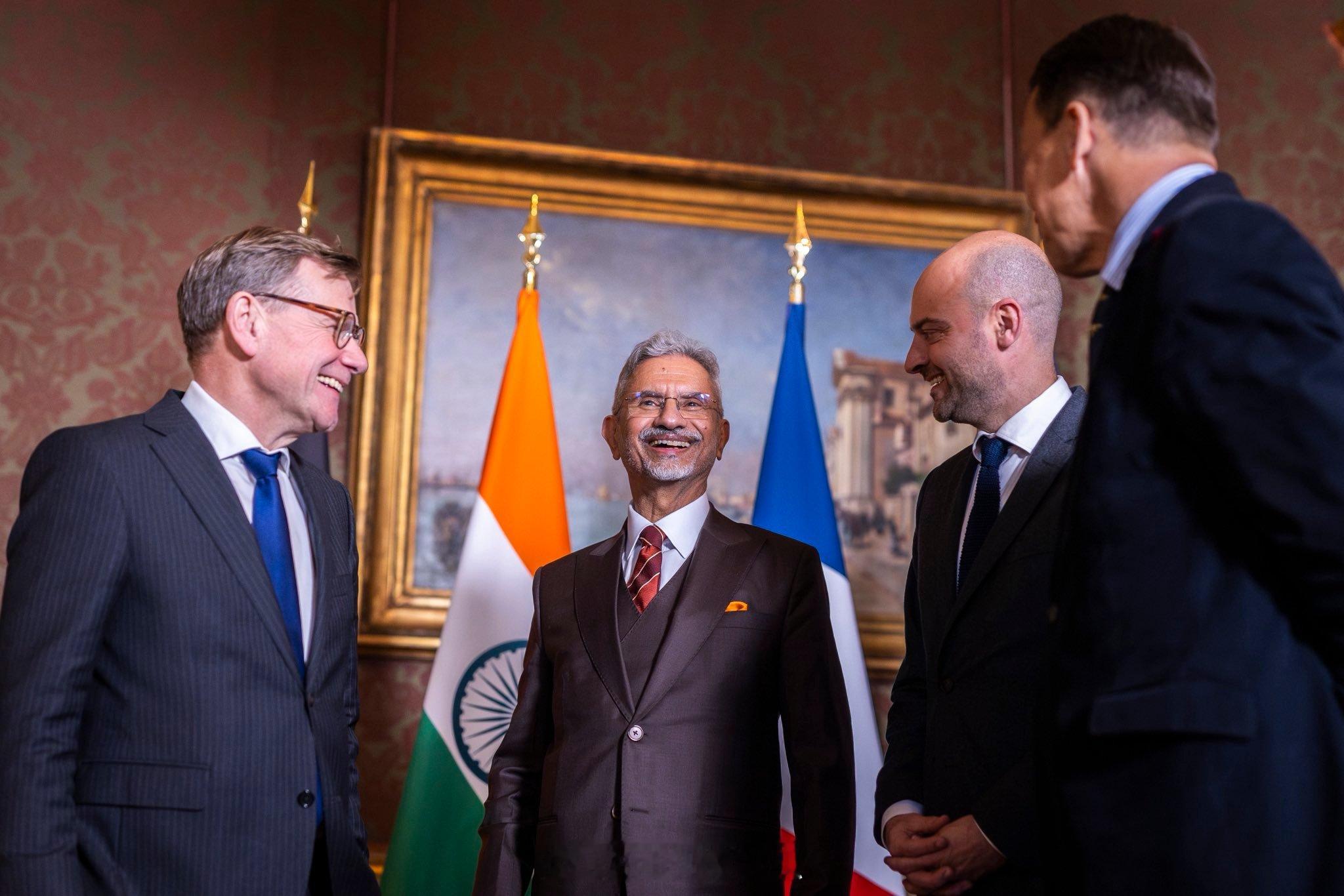 俄乌冲突 印度外交部长苏杰生与法国、德国和波兰外长一起参加了在巴黎举行的历史性的