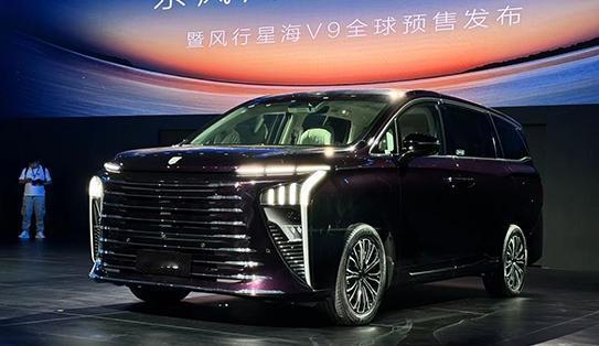 据悉，东风风行星海V9将于5月上市。外观方面，青云梯系列和中国结系列采用两种不同