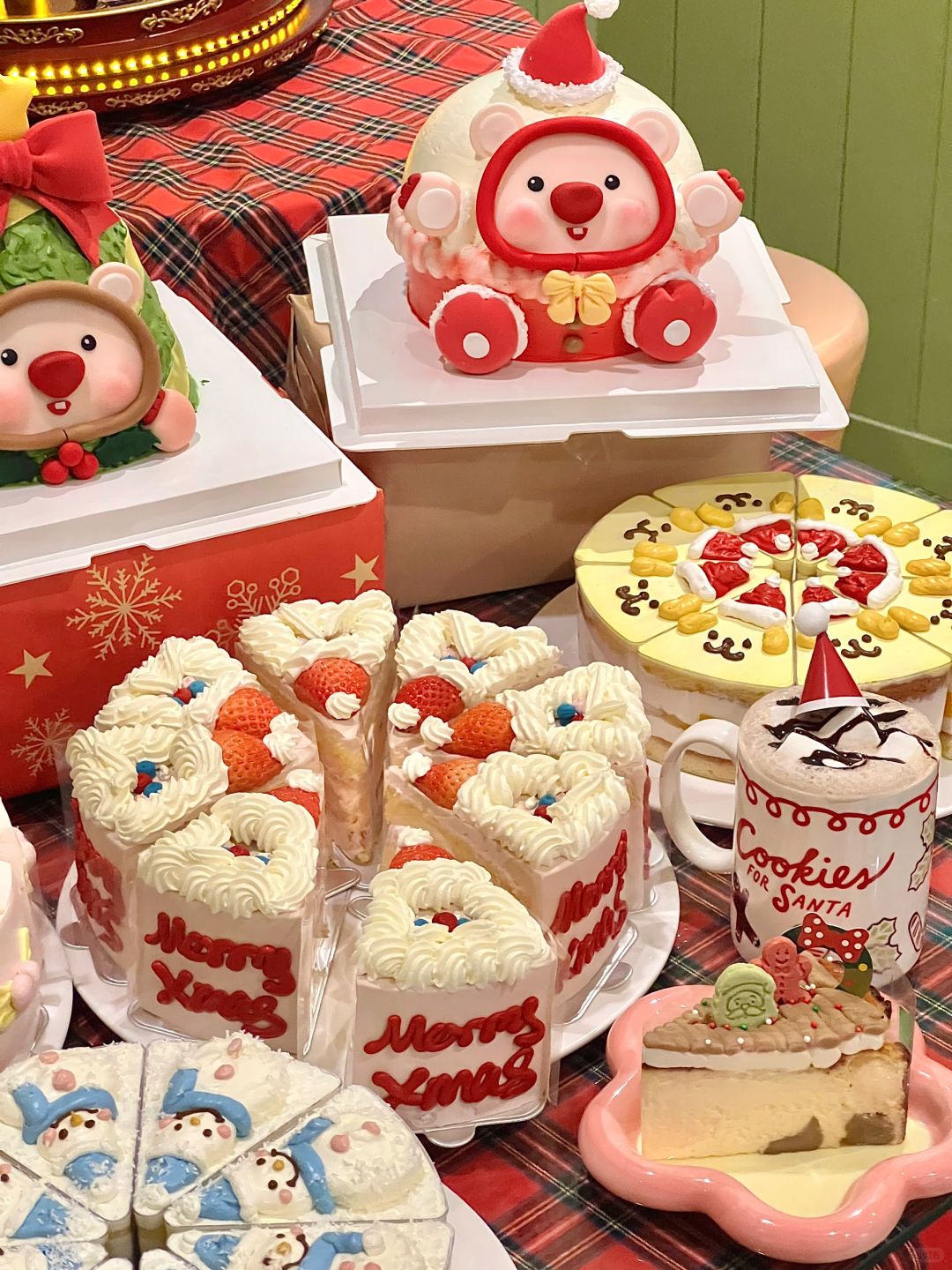 长沙新出的！！圣诞小可爱……🍓🎅