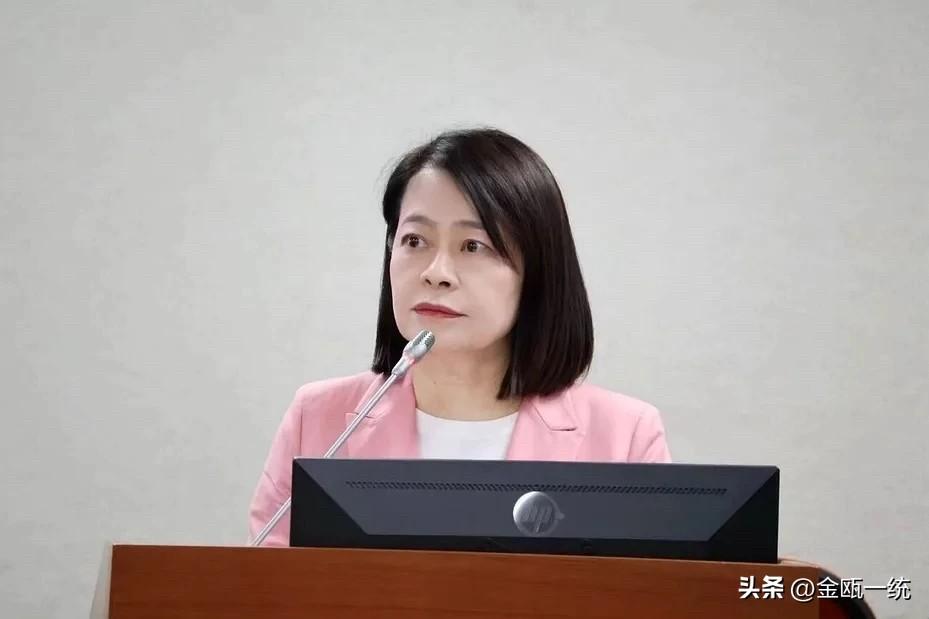赵少康轰放行卓荣泰报告“唾面自干” 国民党团回应了

赵少康今天（2日）痛批，他