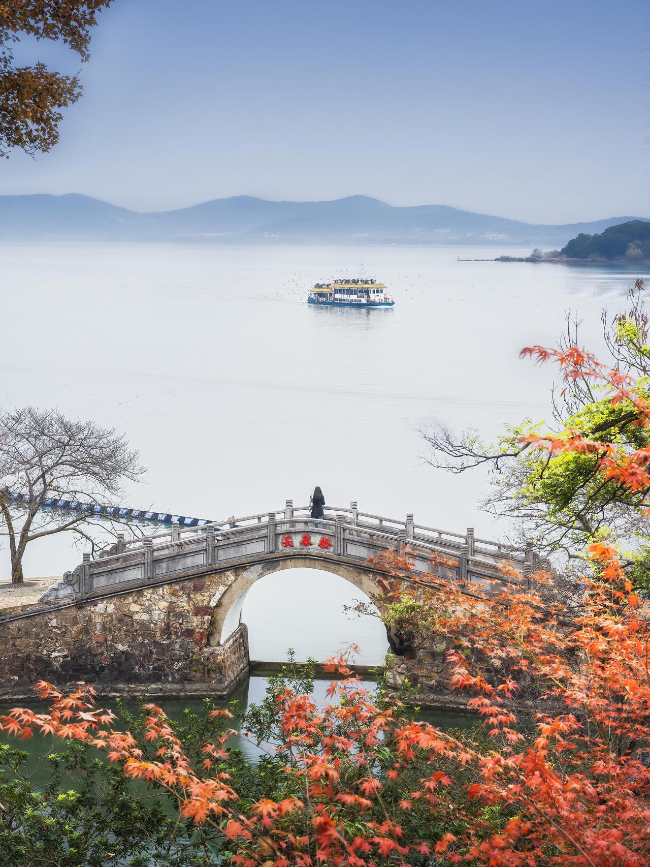 来过无锡太湖仙岛，才懂什么是人间世外桃源!
 
太湖仙岛原名三山岛，本地人更喜欢