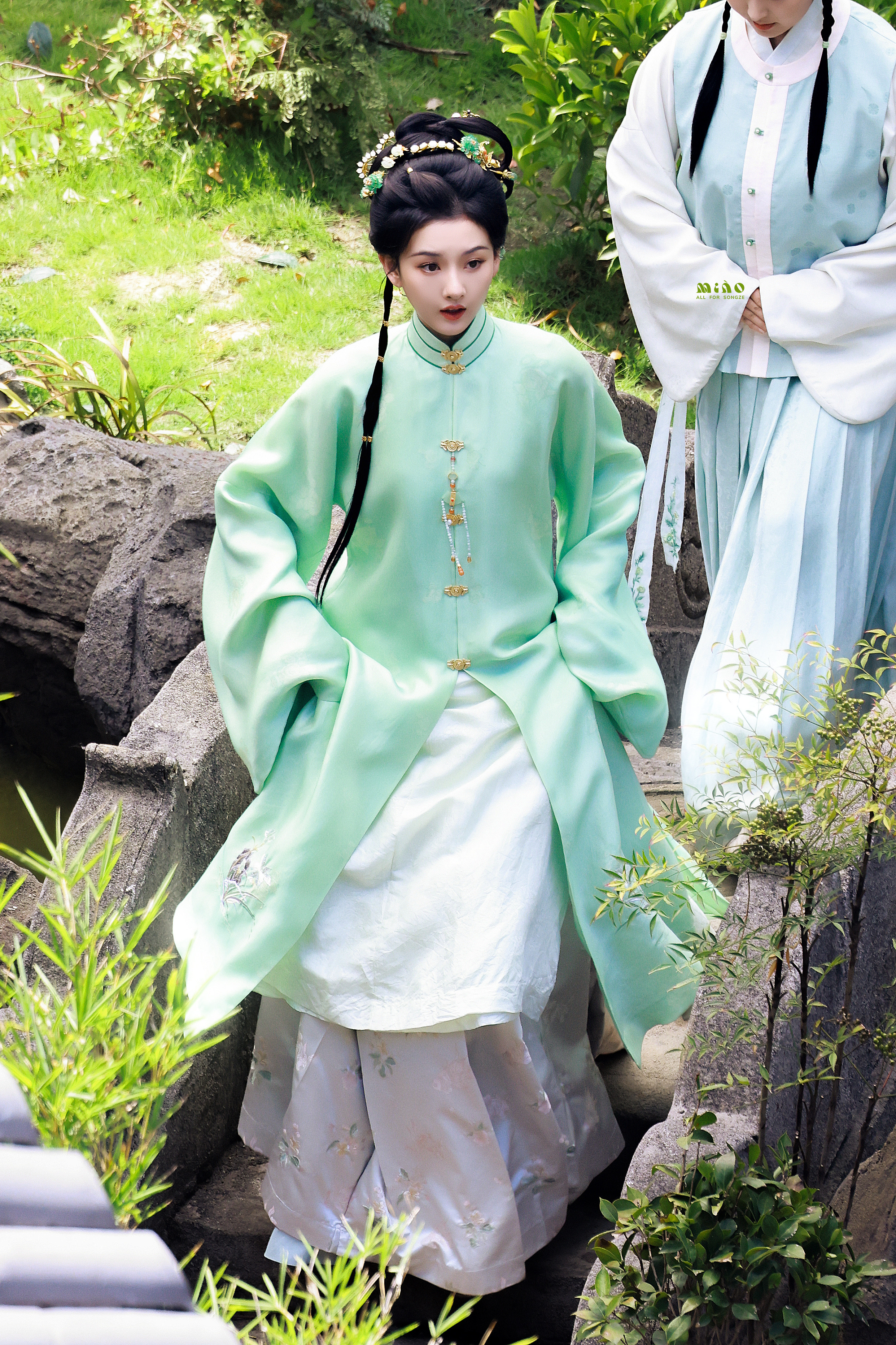 宋祖儿 《表妹万福》甄嘉芙绿衣-全身🍃🍃🍃 ​​​