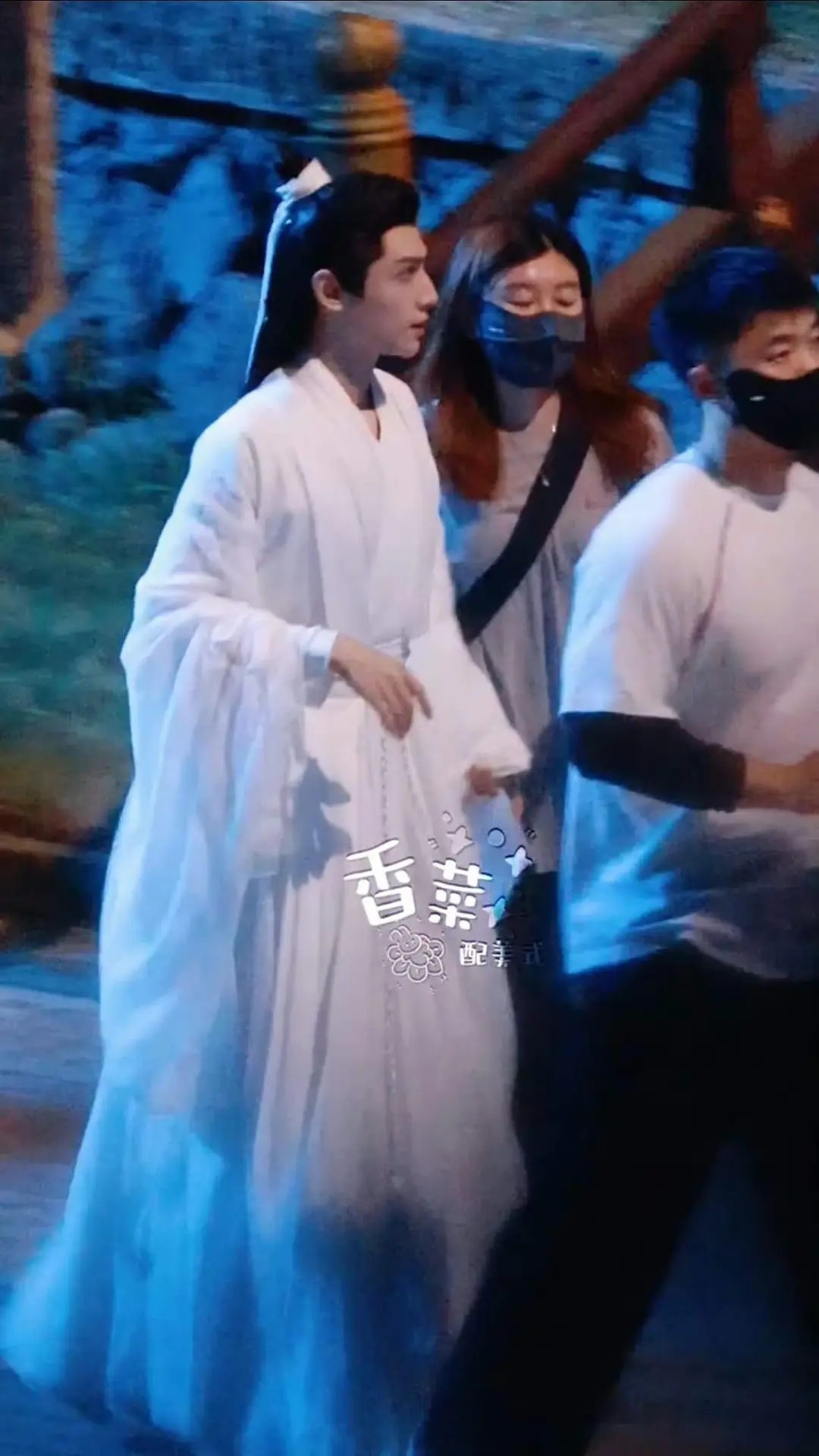 罗云熙带着纯白衣杀回来！ ​​​