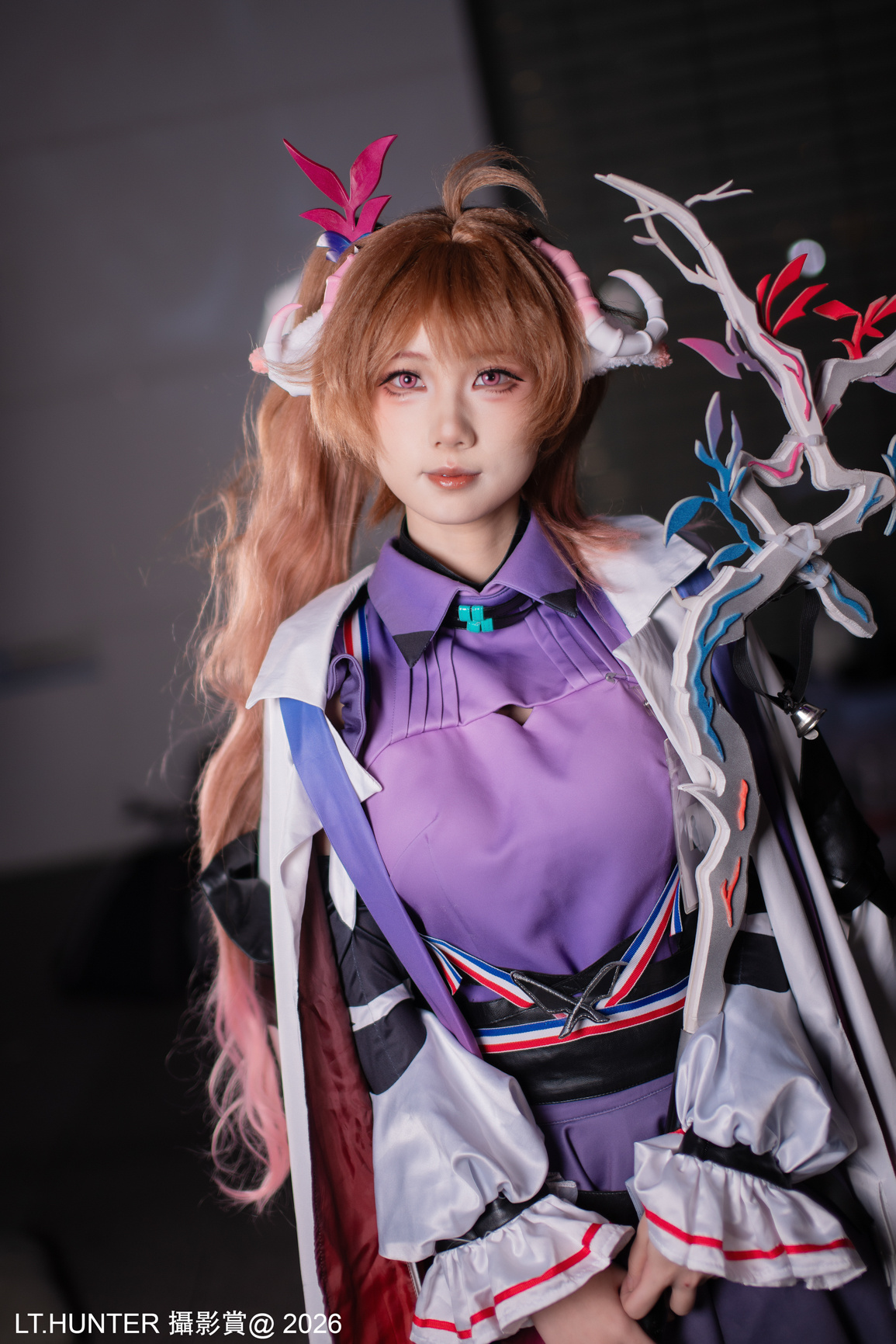 猎人拍漫展萤火虫漫展明日方舟艾雅法拉想把漫展图带回家？请看置顶！(展示为精修图)