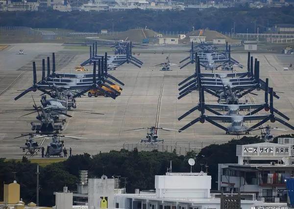 特朗普发动的对伊朗的侵略战争，打了25天，看来美军一时难以抽身。可美国那双“贼西