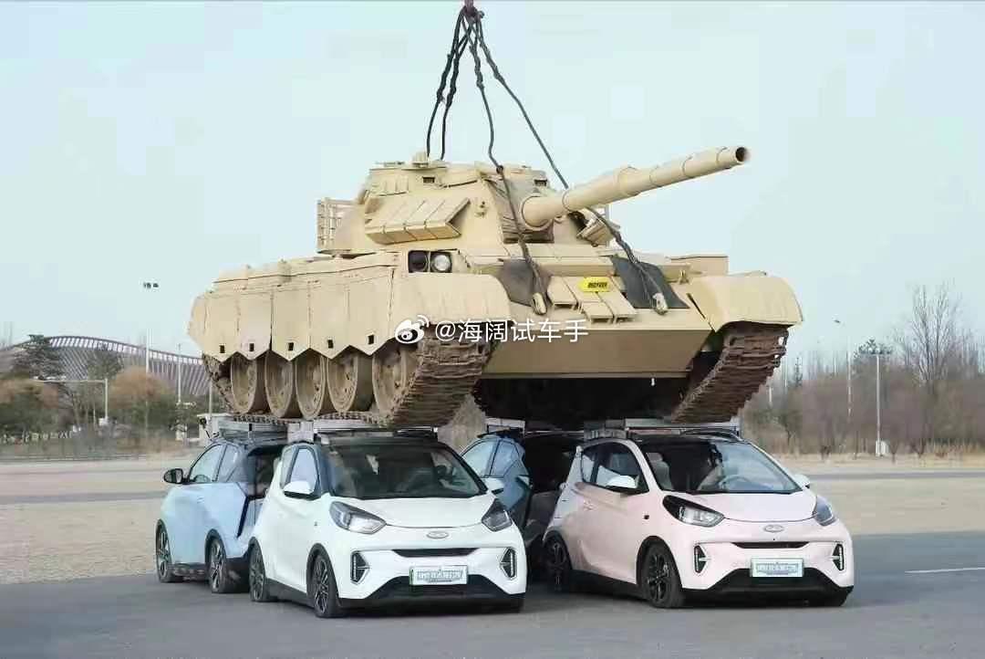 2026年1月我国乘用车零售均价跃升至18.6万元，环比提升1.5万元。量跌价升