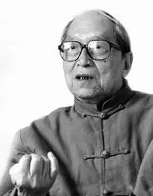 上海解放前夕，倘若黄金荣逃离上海，情况可能会不一样。当时，杜月笙曾劝他一同逃走，