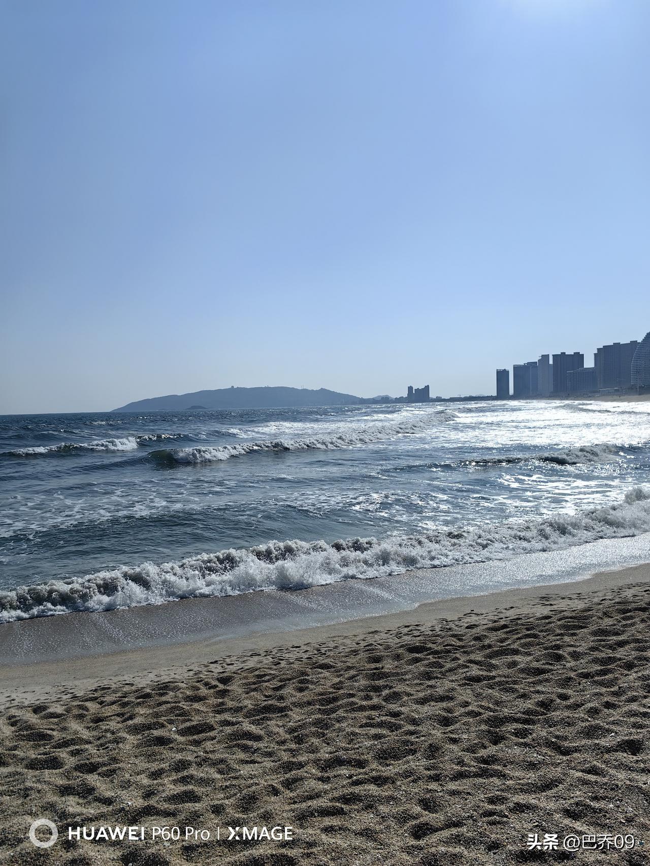 人这一辈子，兜兜转转，最值钱的其实就这几样：
 
1. 健康的身体
没病没痛、吃