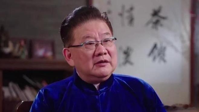 《李金斗聊于谦趣事!穿相声大褂还有这么多讲究》播放量：3万点赞量：176网页链接