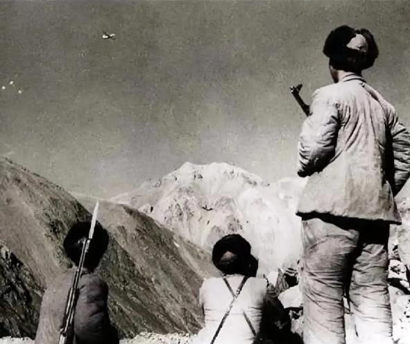 中国在抗美援朝战争中打得美国节节后退，印度为什么还敢在1962年发动战争？
 