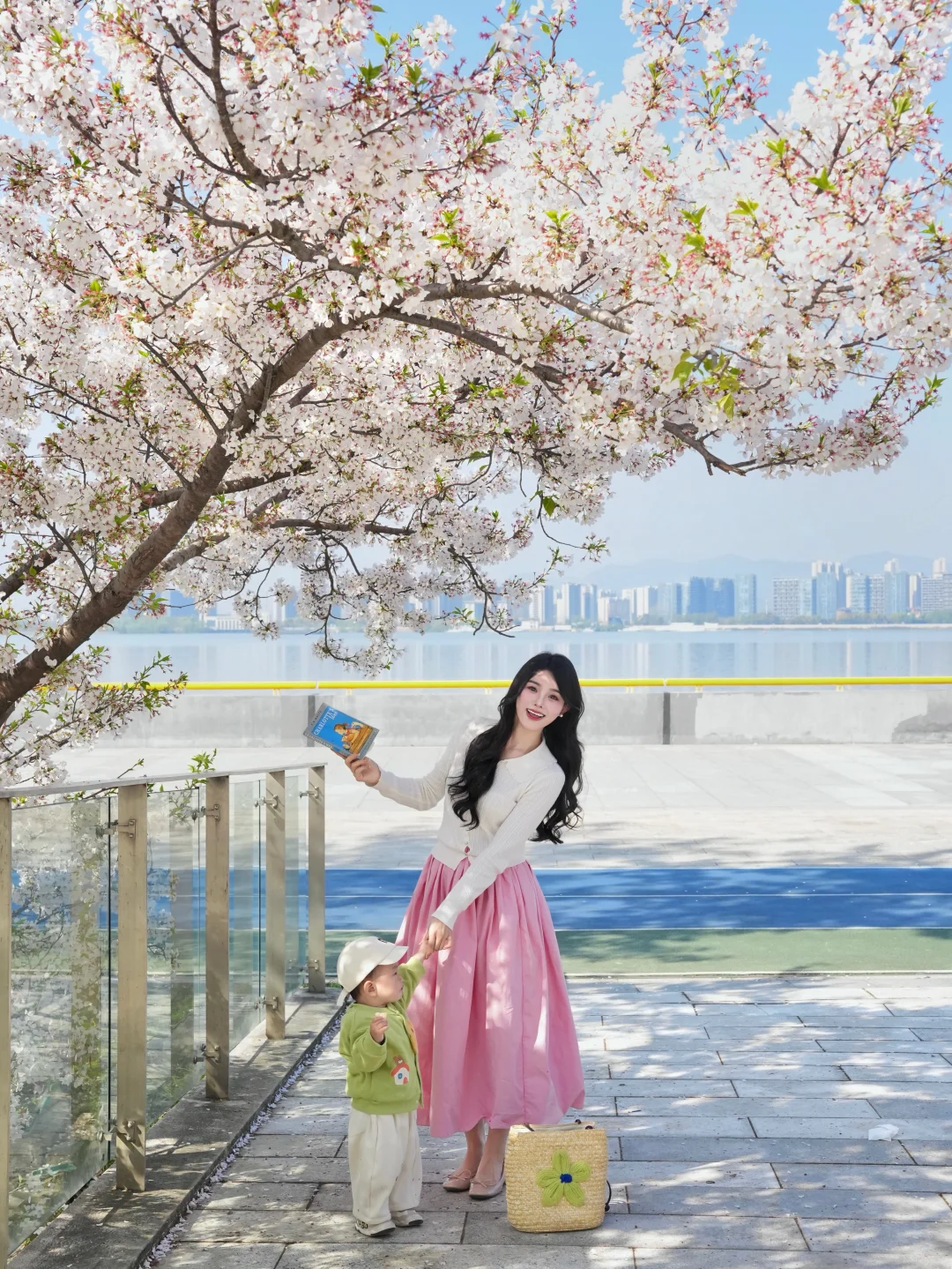 杭州樱花真的夯爆了🌸！！绝美樱花树4.2实况