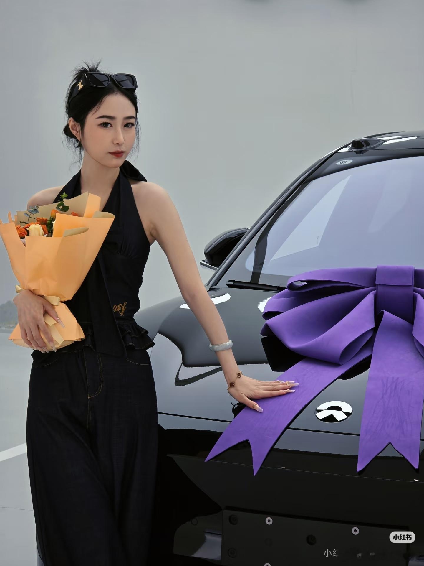 🚗【提车日记】 25岁送给自己的大玩具向Nomi Say Hi啦～我的瓦罐黑武