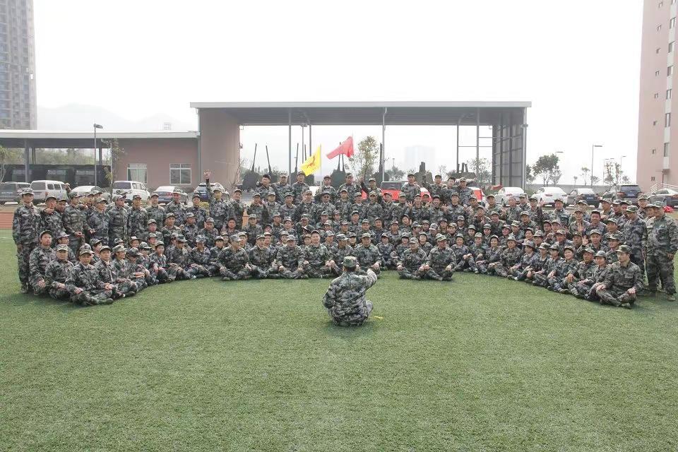 若有战，召必回！集合战友们