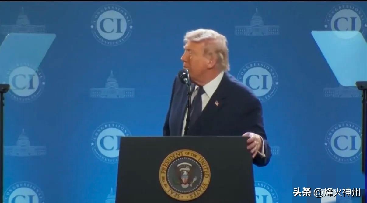 美媒今天报道：“尽管有确凿证据表明美国袭击了伊朗米纳布女子小学，特朗普仍矢口否认