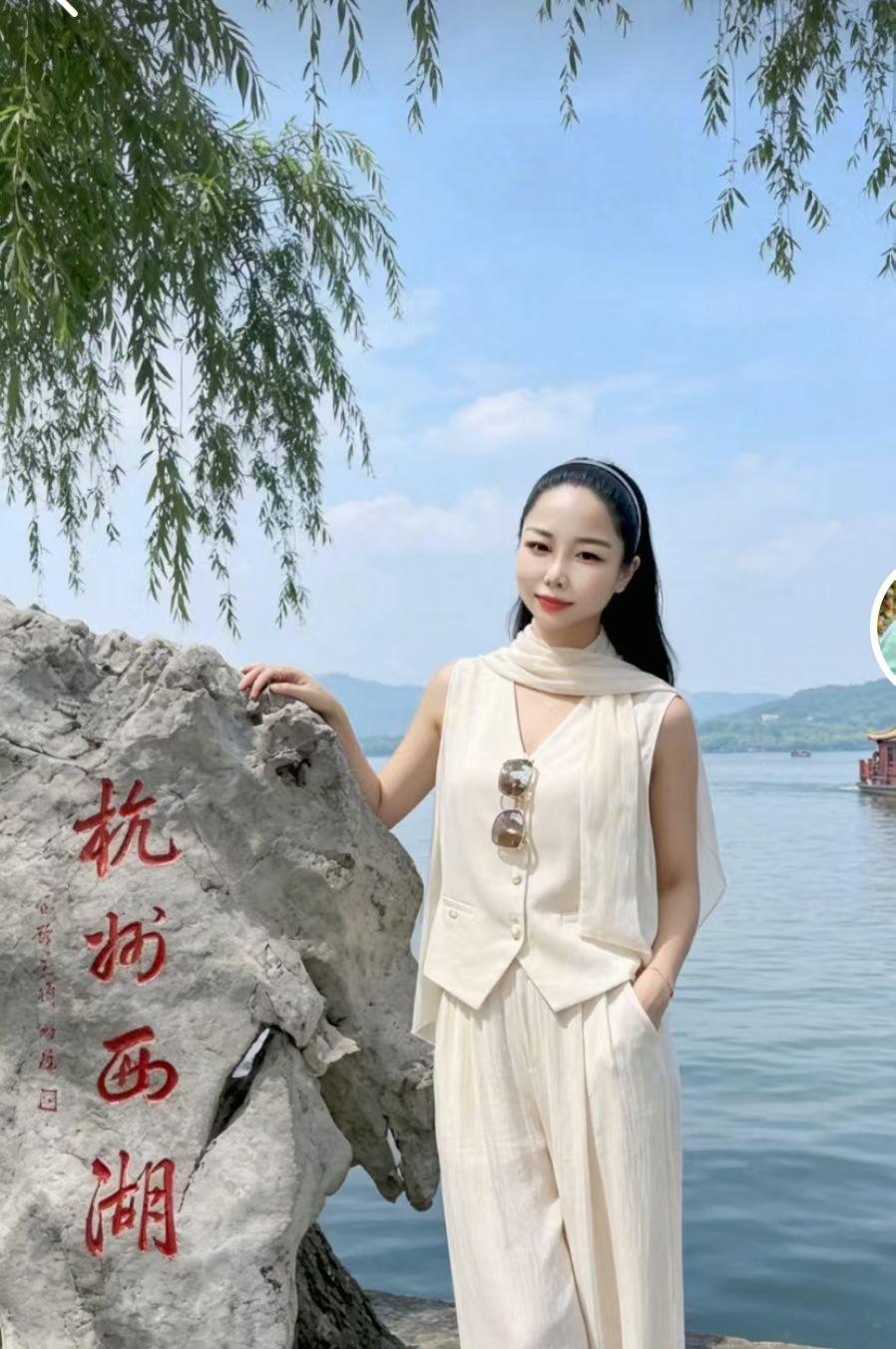 大家好，我是七姐，我是一个八零后40多岁了。有很多事情我也经历过。但是有些人总是