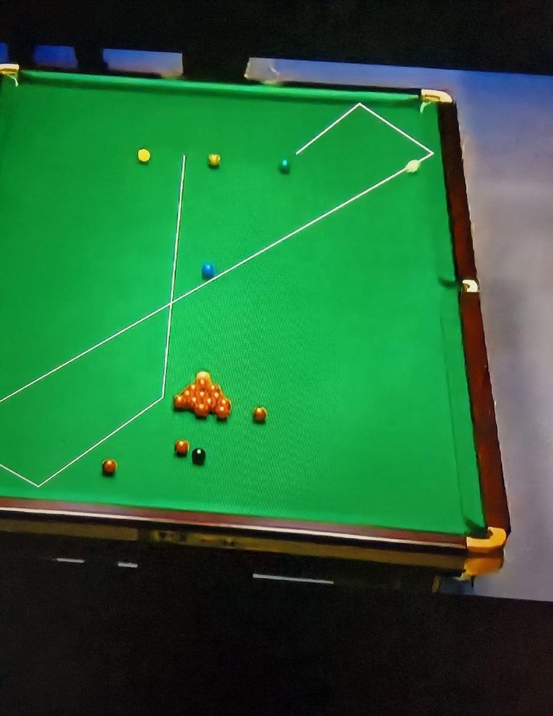 奥沙利文vs塞尔比，
奥沙利文以快著称被球迷称为火箭，塞尔比却是知名的磨叽磨球大