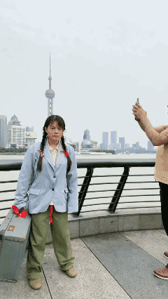 96 年刚到广州拍照留念……[泣不成声]
