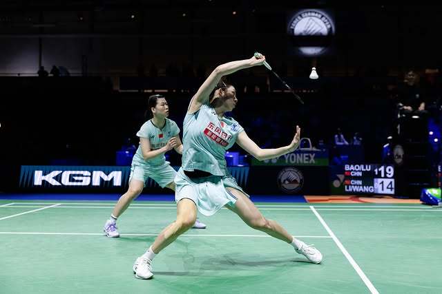 鲍骊婧/罗徐敏🇨🇳 21-16、24-26、17-21 🇯🇵广上瑠依/保