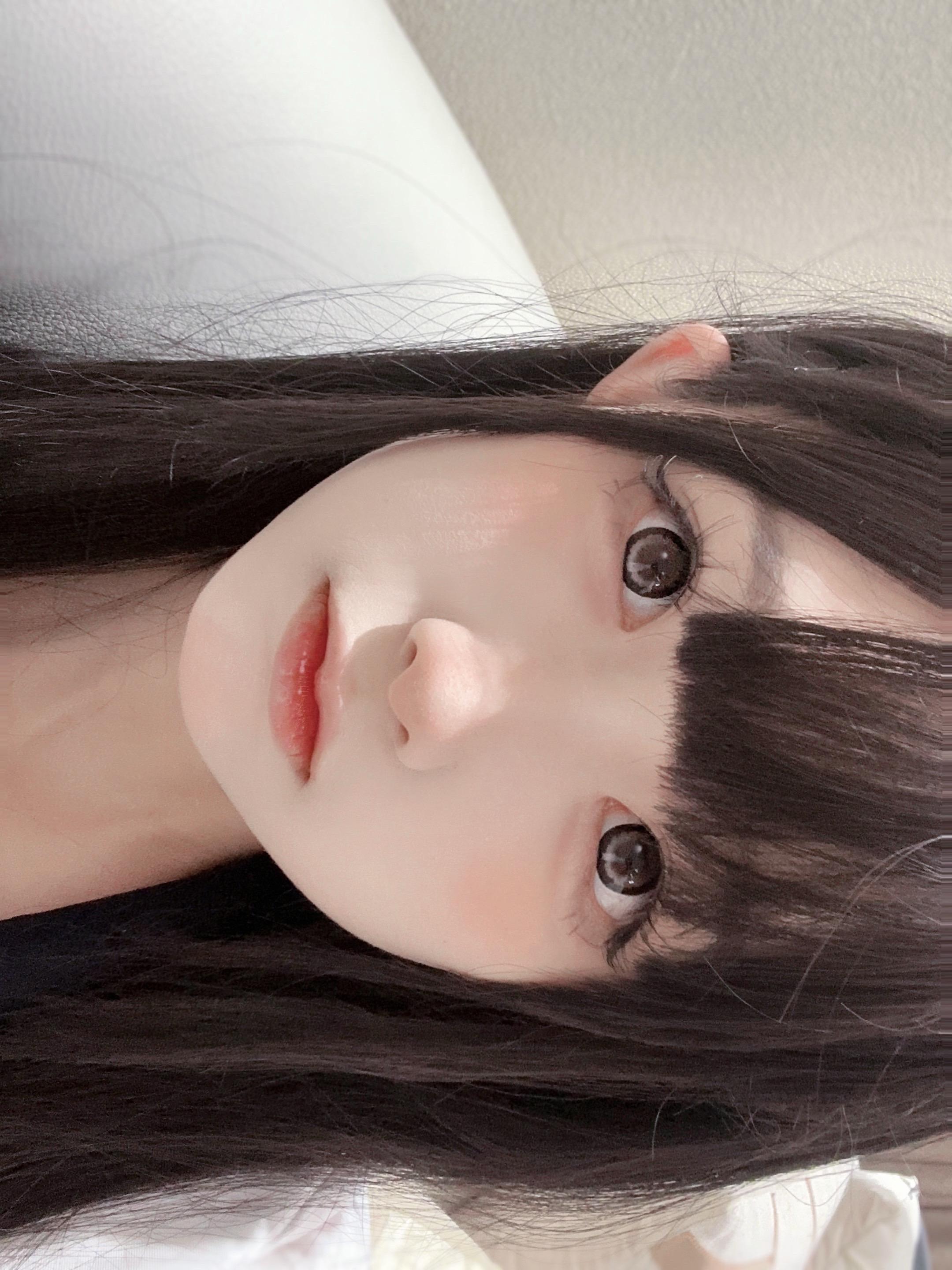 ^-^