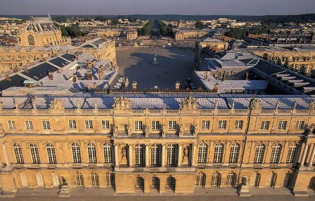 法国景点区别化定价落地！凡尔赛宫非欧游客门票涨至 35 欧元。

计划2026年