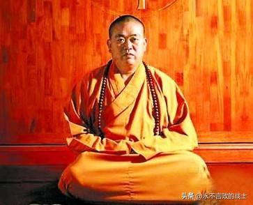 披着袈裟的CEO翻车了，24年铁窗泪换不来“回头是岸”。

释永信一审被判了24
