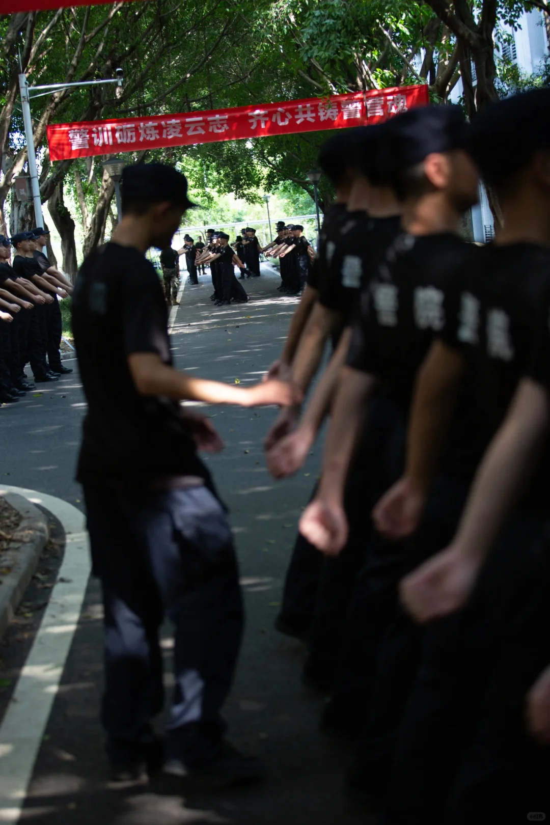 孩子需要从警校退学吗？慢性支气管哮喘还能
