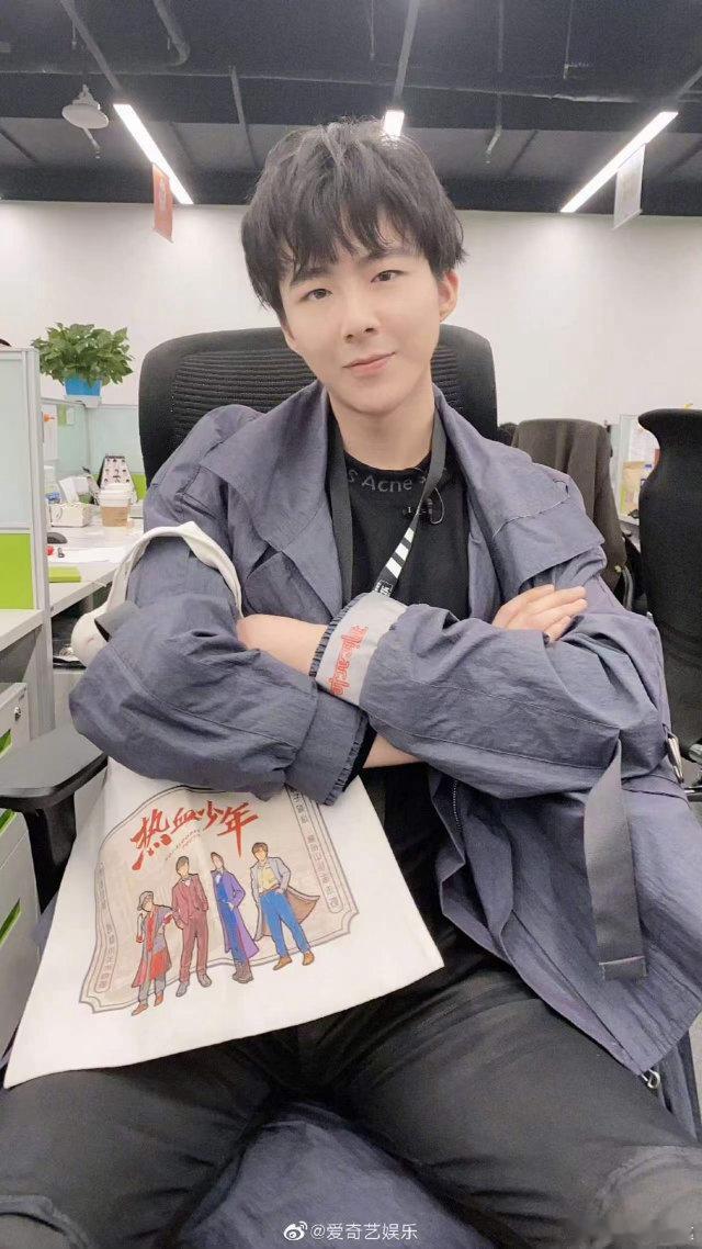 小小的宁儿啊，风生水起啦(*ෆ´˘`ෆ*)♡刘宇宁说作品会给你底气 ​​​