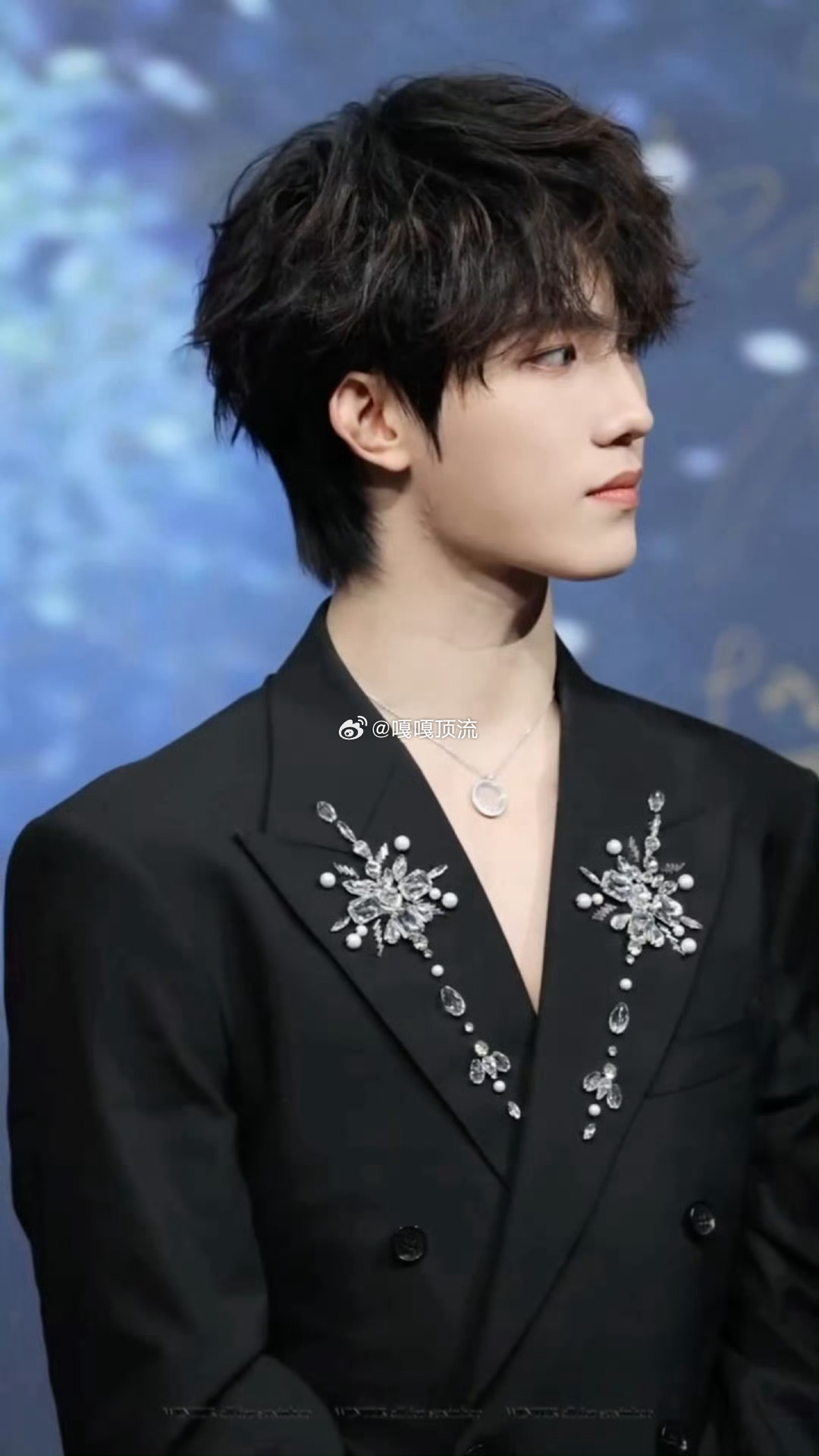 苏新皓 内娱完美甜豆聚光灯下的微博之夜，苏新皓用表现诠释何为焦点人物💖内娱完美