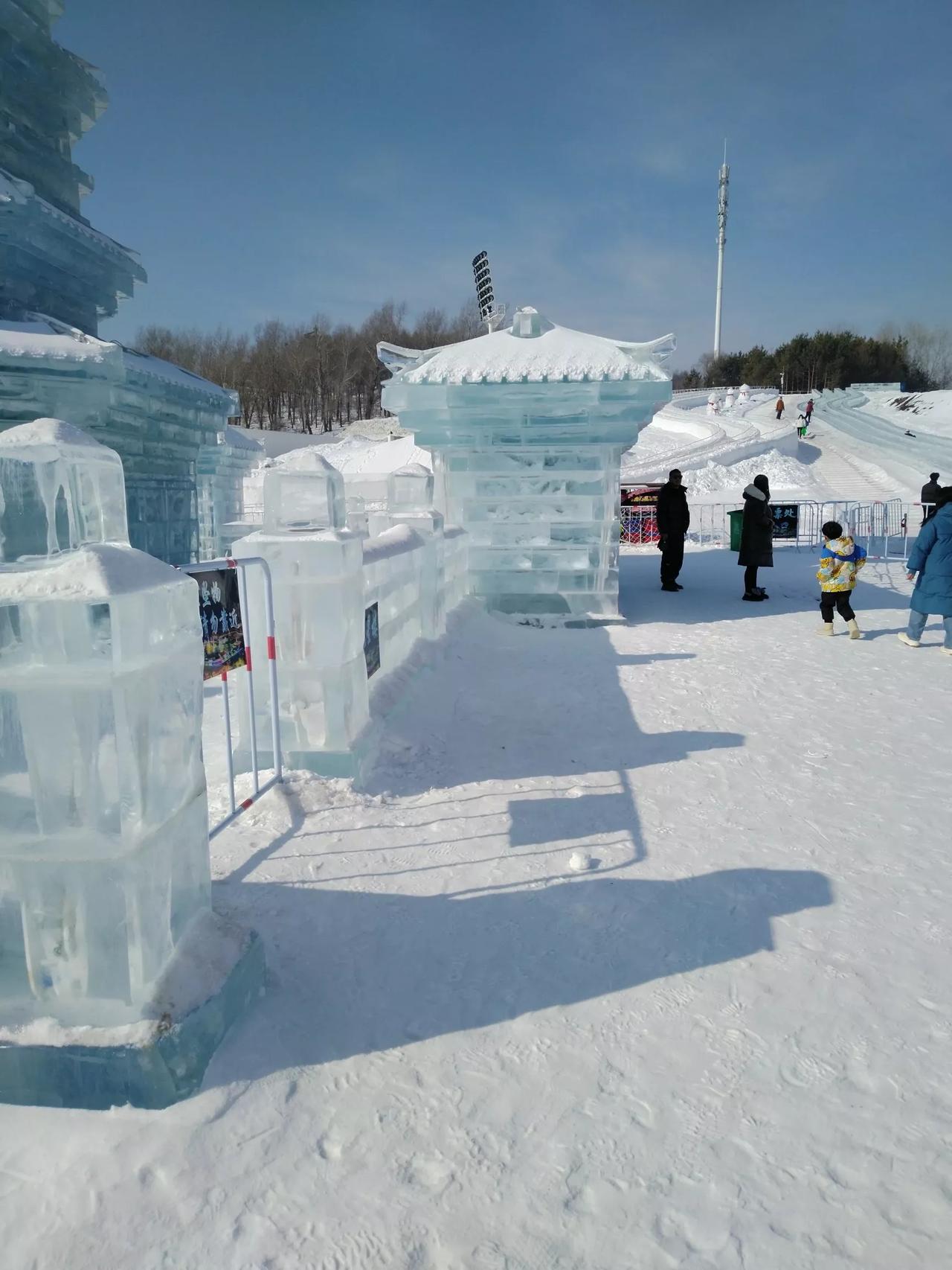 一张照片告别12月undefined冷冬数九严寒冰雪❄️❄️天陆山滑雪场随拍📲