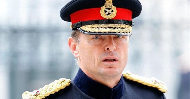 接令30分钟，对俄实施毁灭性打击，英国陆军总司令发出最强硬警告！ 新华社消息，英