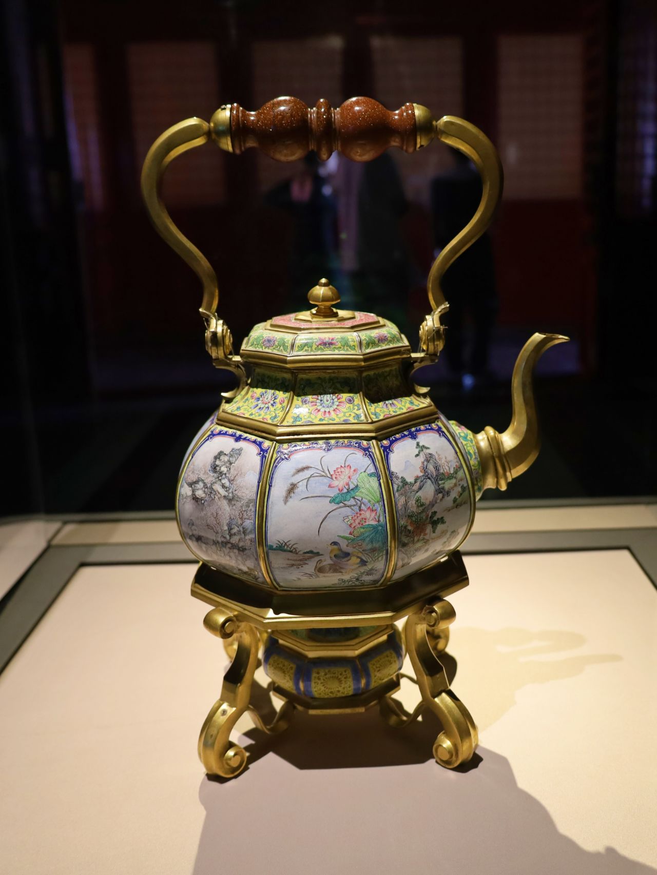 自带加热功能的茶壶，乾隆风