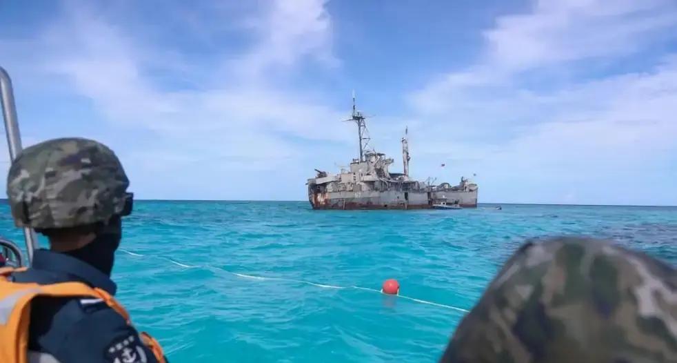 快讯！快讯！
菲律宾挑衅时，我们没有发动自卫反击战，就已经注定今日的结果。在南海