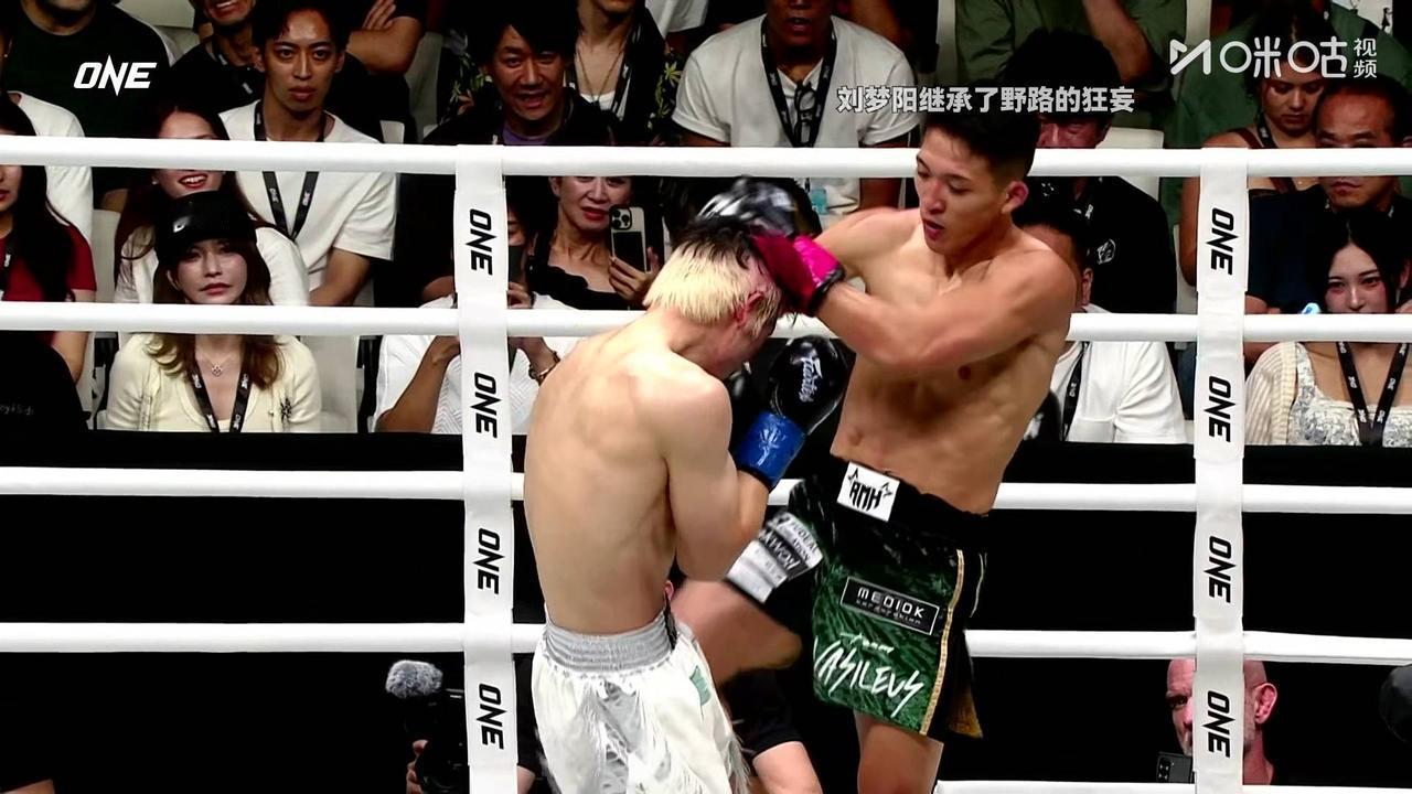 刘梦阳梦碎东京，在第一回合还剩两三秒的情况下被野杁正明抓住漏洞一拳打睡！相信国内