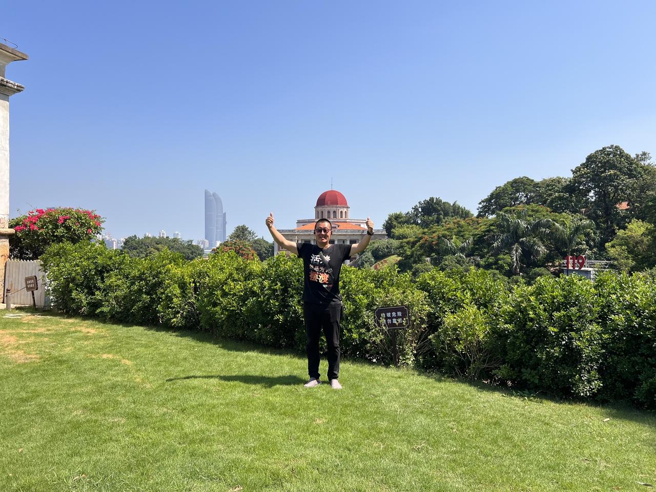 为何我如今偏偏愿做一个行走四方的摆渡人？在不同年龄都要选择去做不同的事，但要根据