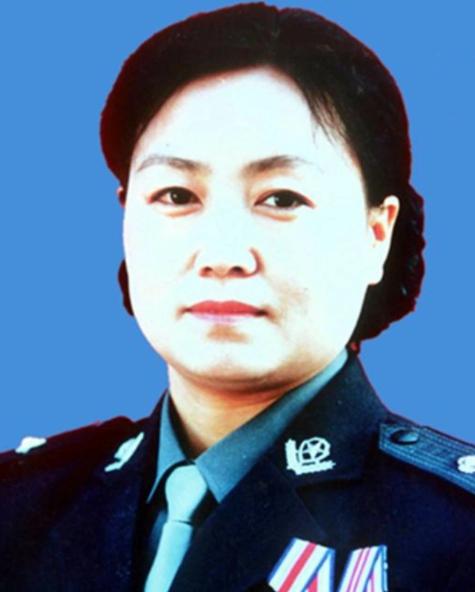 1997年起，登封五年，有26名女性被先奸后杀，公安局毫无进展，任长霞局长上任后