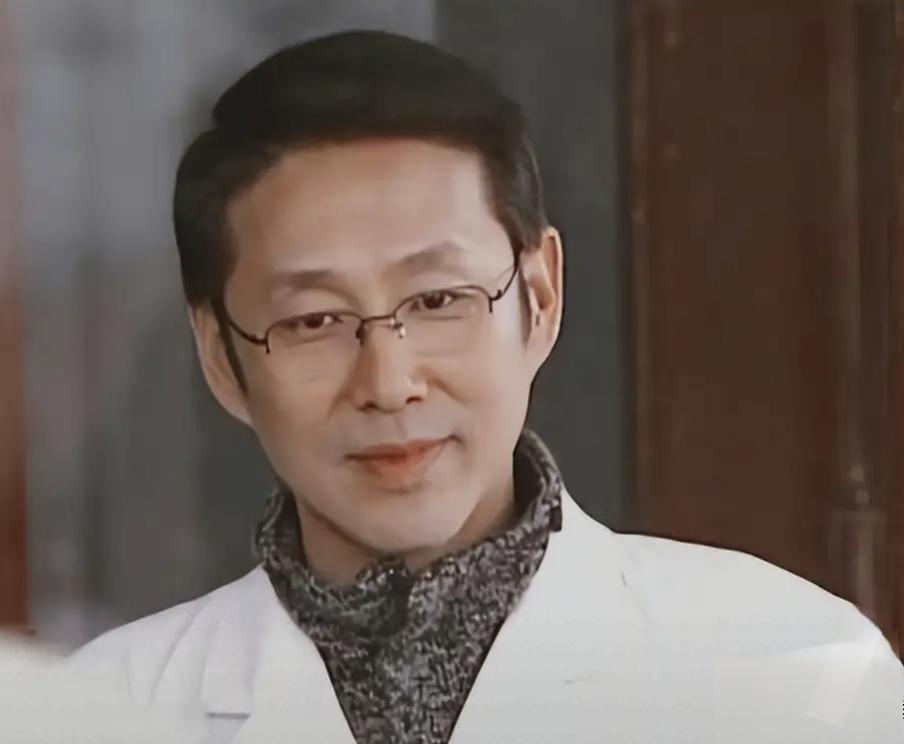 没想到，70岁不沾烟酒、很少参加饭局的陈道明，如今竟变成了这样娱乐 明星